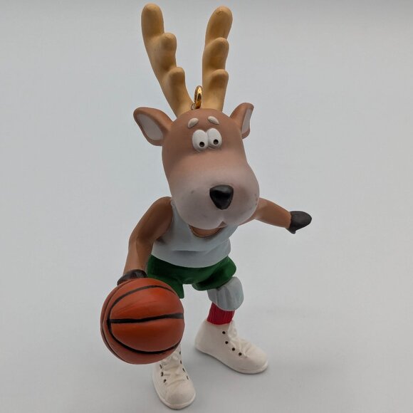 Hallmark Keepsake Reindeer Champs Prancer 1988, 3rd in Reindeer Champs Series - Picture 1 of 11